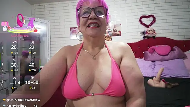 Snapshot of maturehot_65 chatting on March 2025 12:07:02 AM maturehot 65 online show from March 2025 12:07:02 AM
