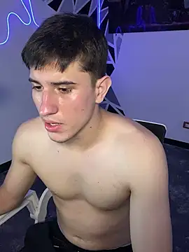 oliver Lz online show from February 2025 10:17:02 PM
