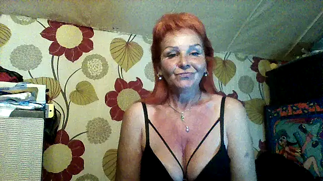 CassandraSandra44 online show from April 2026 04:52:01 PM