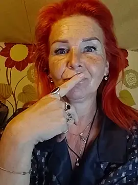 CassandraSandra44 online show from May 2026 03:32:01 AM