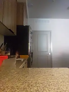 cinnaminnie online show from April 2026 06:36:01 PM