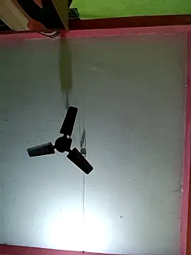 Hunter boy9 online show from October 2025 11:27:01 PM