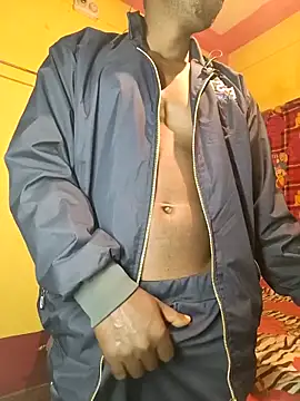 Hunter boy9 online show from December 2025 12:13:02 AM