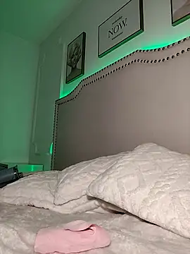 Eva lenox online show from February 2026 04:41:02 AM