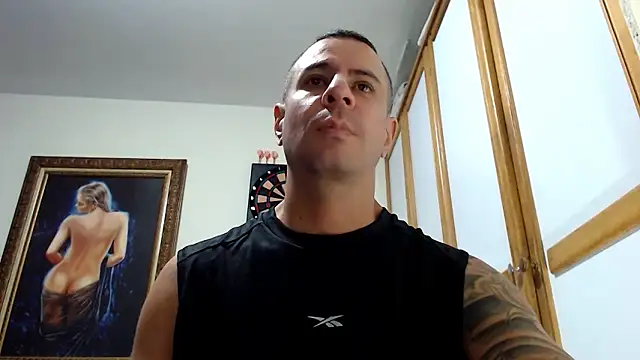 Snapshot of nicolay_74 chatting on October 2025 05:01:01 PM nicolay 74 online show from October 2025 05:01:01 PM