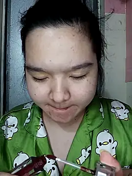 Snapshot of Thomgdee chatting on November 2025 05:16:02 PM Thomgdee online show from November 2025 05:16:02 PM