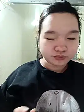 Snapshot of Thomgdee chatting on October 2025 01:26:02 AM Thomgdee online show from October 2025 01:26:02 AM