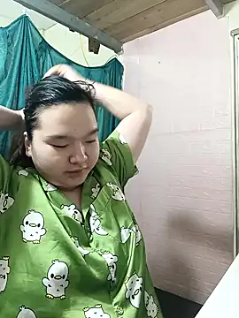 Snapshot of Thomgdee chatting on March 2026 09:00:01 PM Thomgdee online show from March 2026 09:00:01 PM