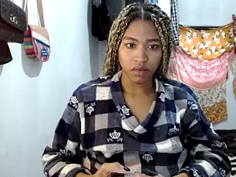miriam775 online show from February 2025 12:27:02 PM