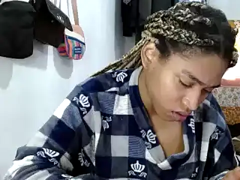 miriam775 online show from February 2025 03:05:02 PM