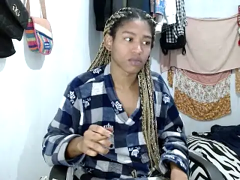 miriam775 online show from February 2025 01:34:01 AM