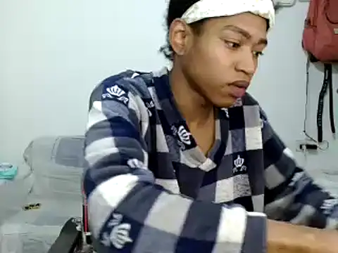 miriam775 online show from October 2025 10:58:02 AM