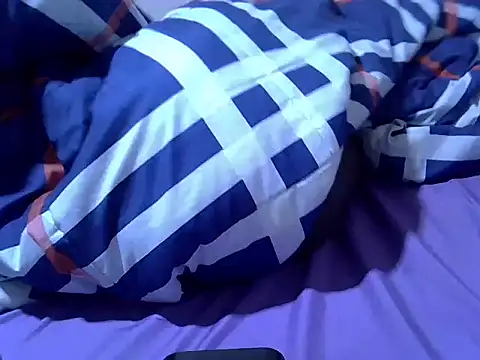 Snapshot of Just_Karu chatting on April 2026 10:07:02 AM Just Karu online show from April 2026 10:07:02 AM