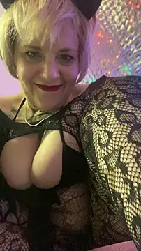 Snapshot of Hunniebunnie78 chatting on July 2026 04:57:02 AM Hunniebunnie78 online show from July 2026 04:57:02 AM
