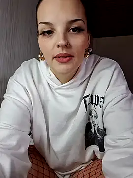 Snapshot of Jujuicy_97 chatting on January 2025 10:08:02 AM Jujuicy 97 online show from January 2025 10:08:02 AM