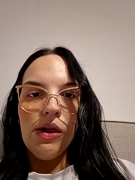 Jujuicy 97 online show from February 2026 07:01:02 PM