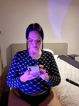 Jujuicy 97 online show from February 2026 01:02:01 PM