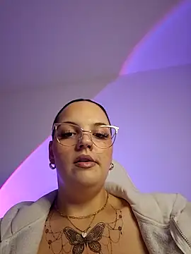 Jujuicy 97 online show from March 2026 10:31:01 AM