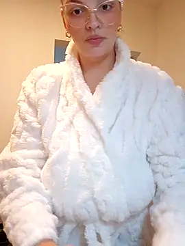 Jujuicy 97 online show from November 2025 04:44:02 PM