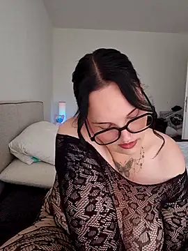 Snapshot of Jujuicy_97 chatting on June 2026 02:58:01 PM Jujuicy 97 online show from June 2026 02:58:01 PM