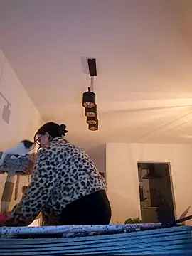 Jujuicy 97 online show from December 2025 07:07:02 PM