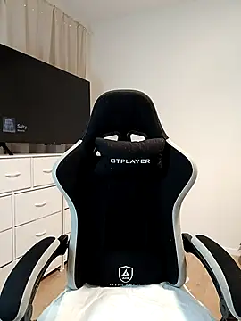 Jujuicy 97 online show from January 2026 06:45:01 PM