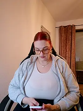 Jujuicy 97 online show from March 2026 08:09:02 PM