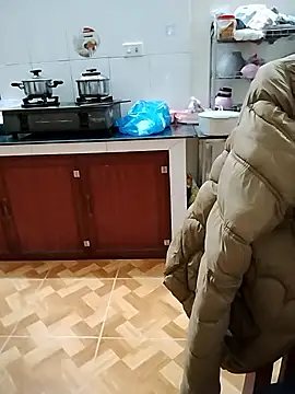 JasminePham online show from January 2026 10:49:02 PM