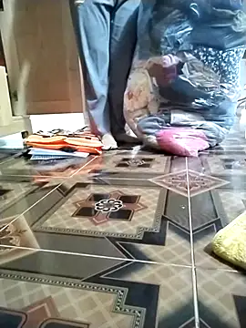 JasminePham online show from November 2025 09:31:01 PM