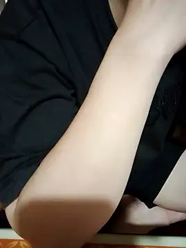 JasminePham online show from October 2025 01:39:02 AM