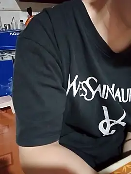 JasminePham online show from October 2025 01:17:01 AM