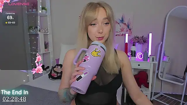 MissLisaX online show from September 2025 10:37:01 AM