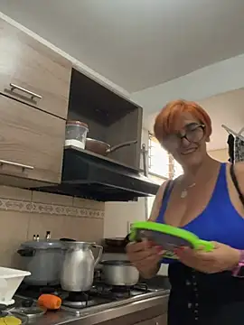 anastasia and jordan online show from February 2026 06:08:02 PM