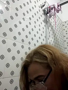 anastasia and jordan online show from December 2025 11:21:02 AM