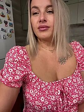 Cute Hot Alice online show from July 2026 10:21:02 PM