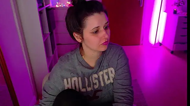 jenna-sxy19 online show from November 2025 05:27:01 PM