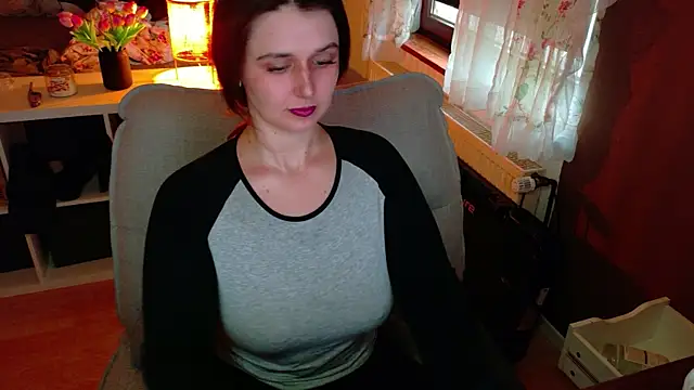 Snapshot of jenna-sxy19 chatting on April 2026 12:01:02 PM jenna-sxy19 online show from April 2026 12:01:02 PM