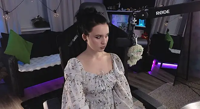 KiraLiLime online show from March 2026 10:02:02 PM