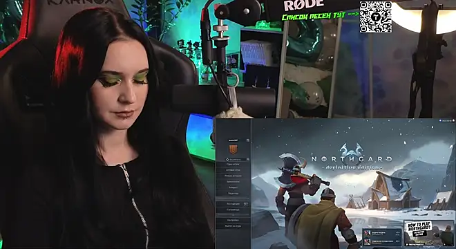 KiraLiLime online show from December 2025 07:27:01 PM