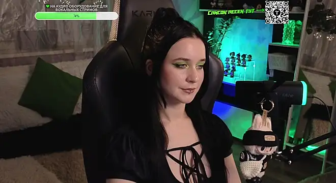 KiraLiLime online show from October 2025 06:40:02 PM