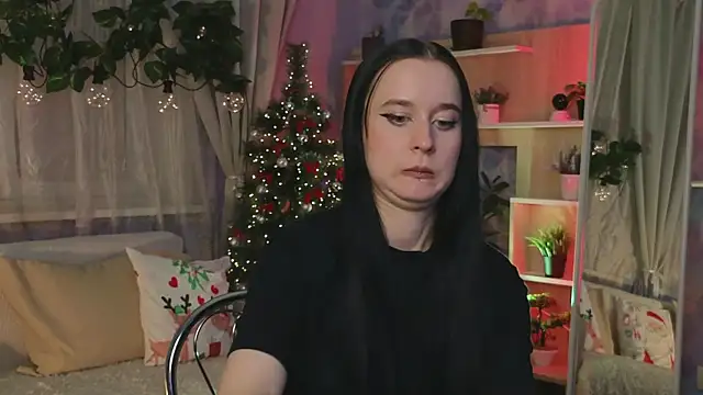 Snapshot of KiraLiLime chatting on March 2025 06:11:02 PM KiraLiLime online show from March 2025 06:11:02 PM