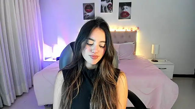  Charlotte evans 1 online show from November 2025 12:25:01 AM