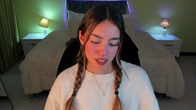  Charlotte evans 1 online show from March 2026 11:56:01 PM