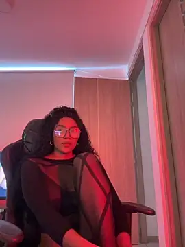 Jessie-pradoo online show from November 2025 06:35:02 PM