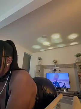 Snapshot of Jessie-pradoo chatting on May 2026 09:47:02 PM Jessie-pradoo online show from May 2026 09:47:02 PM