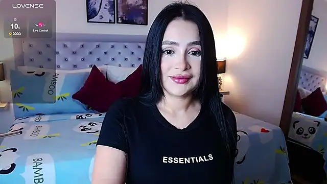 sarascottt online show from April 2026 02:43:01 PM