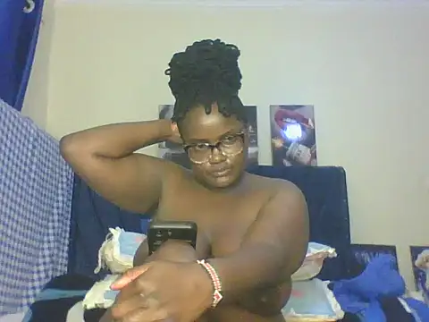 Snapshot of Montel_Montel_ chatting on October 2025 04:22:02 AM Montel Montel online show from October 2025 04:22:02 AM