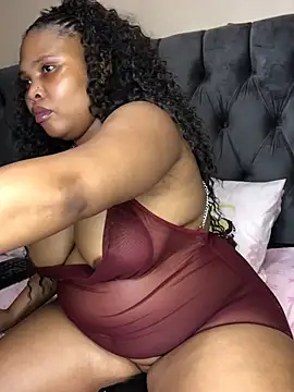 Anaelle24 online show from March 2026 07:48:02 PM