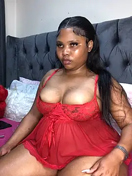 Anaelle24 online show from October 2025 09:32:02 AM