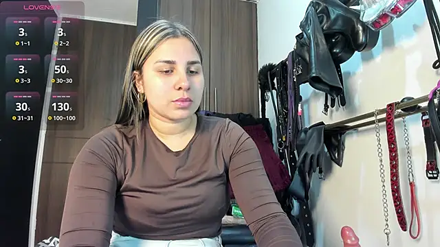 violet bdsmx online show from December 2025 08:45:02 PM